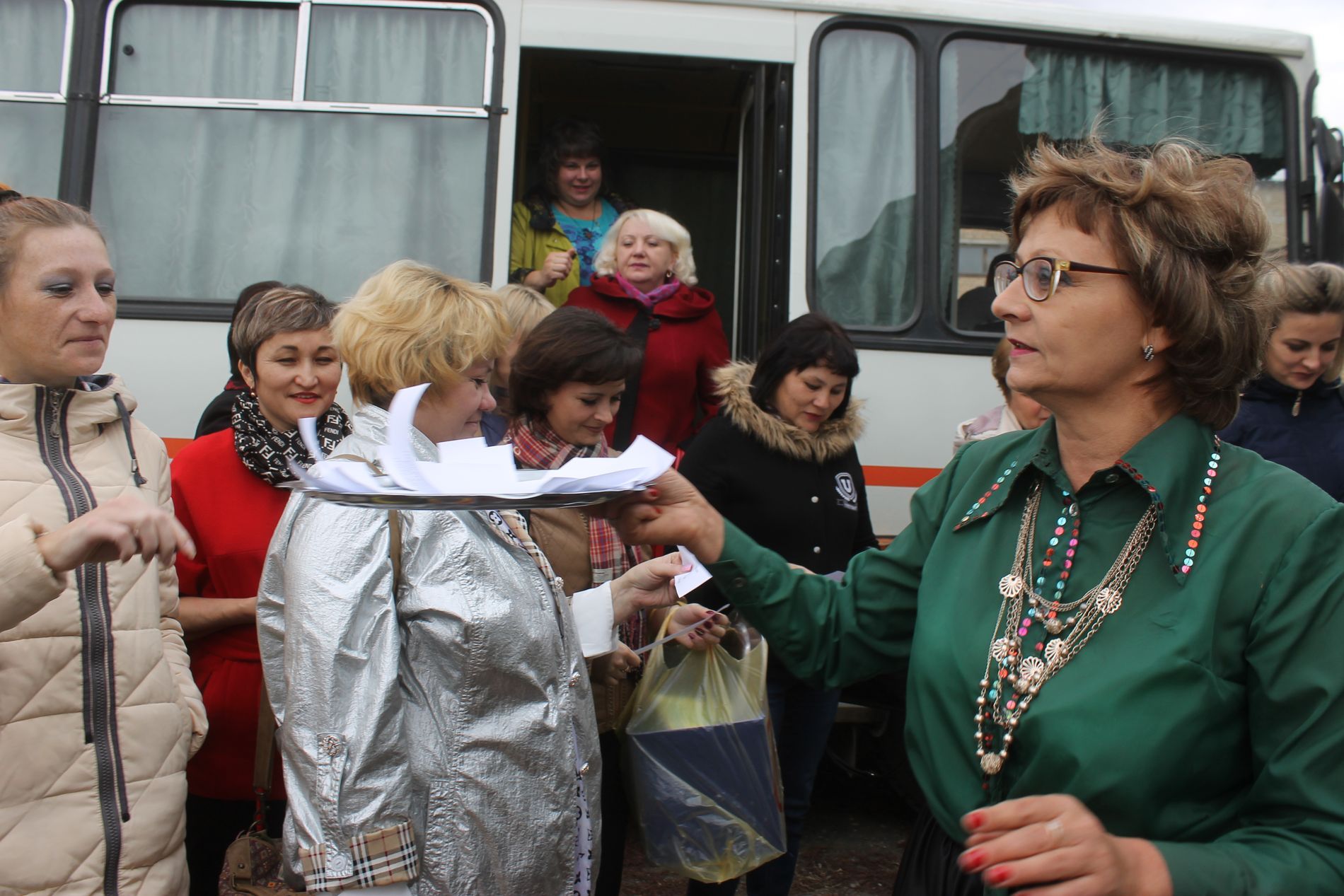 Погода в аниховке рп5. Село Аниховка Адамовский район. Аниховка Оренбургская область. Оренбургская область Адамовский район село Аниховка. Аниховка Адамовский район Оренбургская область школа.