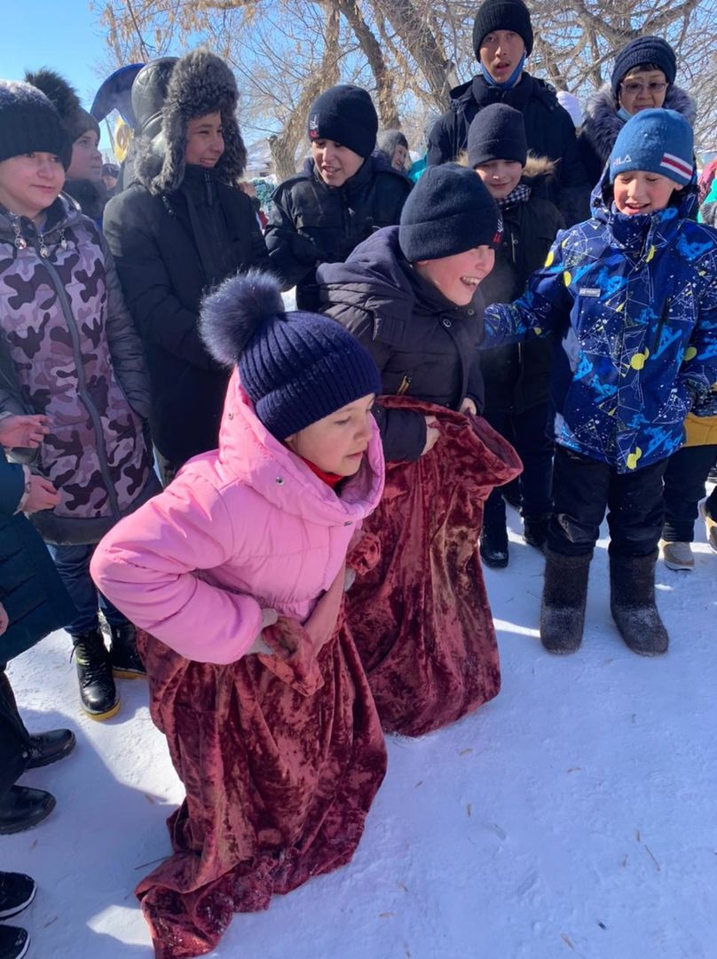 Погода в теренсае. Теренсай Адамовский район. Теренсай Оренбургская область. Теренсайская СОШ Адамовского района Оренбургской области. Деревня Теренсай.